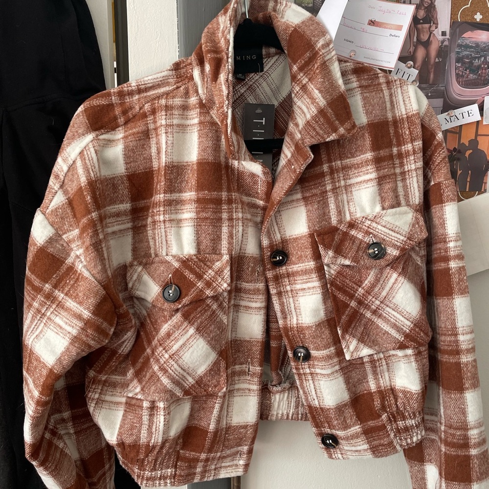 Cropped flannel jacket